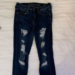 American Eagle Next Level Stretch Jegging Crop Ripped Jeans Size 4 Short